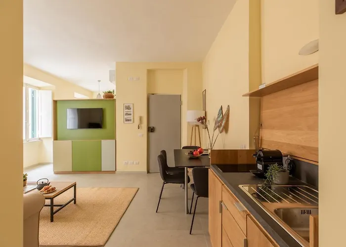 Apartament Iflat Lovely In Trevi Fons Trevi Ii *